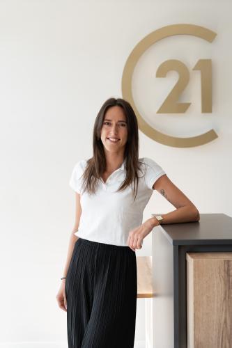 Laetitia COUTURIER