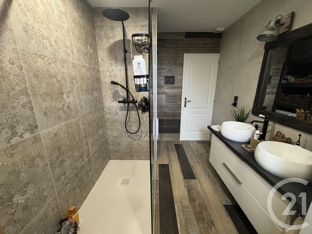 maison à vendre - 7 pièces - 154.42 m2 - GUEREINS - 01 - RHONE-ALPES - Century 21 Coquillat Immobilier