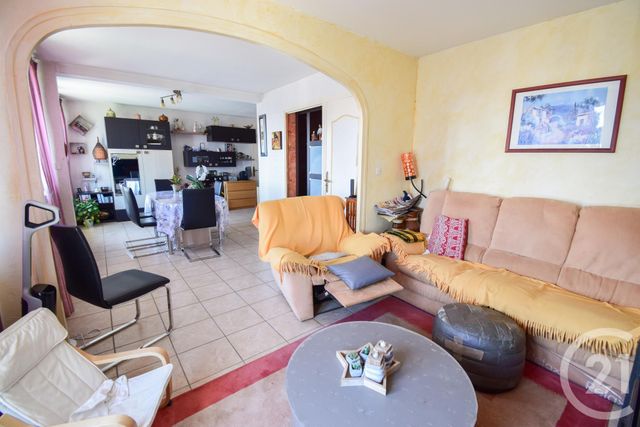 Appartement T5 à vendre - 4 pièces - 87.0 m2 - BELLEVILLE - 69 - RHONE-ALPES - Century 21 Coquillat Immobilier