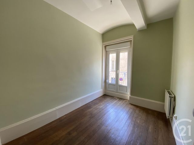Appartement T2 à louer - 3 pièces - 73.0 m2 - BELLEVILLE - 69 - RHONE-ALPES - Century 21 Coquillat Immobilier Appartement T2 à louer - 3 pièces - 73.0 m2 - BELLEVILLE - 69 - RHONE-ALPES - Century 21 Coquillat Immobilier