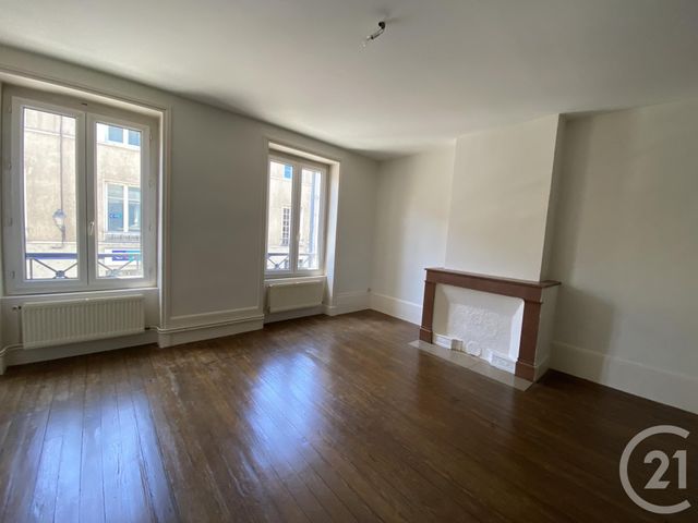Appartement T2 à louer - 3 pièces - 73.0 m2 - BELLEVILLE - 69 - RHONE-ALPES - Century 21 Coquillat Immobilier Appartement T2 à louer - 3 pièces - 73.0 m2 - BELLEVILLE - 69 - RHONE-ALPES - Century 21 Coquillat Immobilier