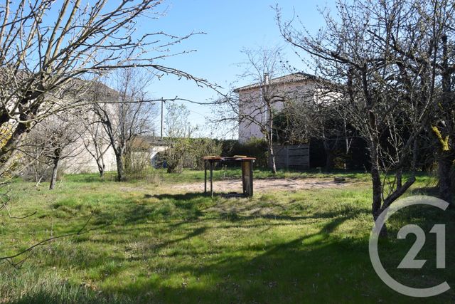 Afficher la photo en grand terrain à vendre - 693.0 m2 - CORCELLES EN BEAUJOLAIS - 69 - RHONE-ALPES - Century 21 Coquillat Immobilier