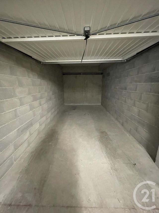 parking à louer - 13.0 m2 - BELLEVILLE - 69 - RHONE-ALPES - Century 21 Coquillat Immobilier