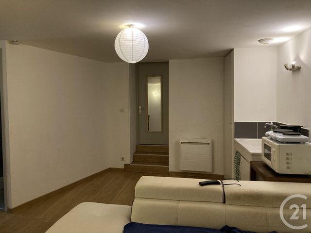 Appartement F2 à louer - 2 pièces - 35.67 m2 - JULIENAS - 69 - RHONE-ALPES - Century 21 Coquillat Immobilier