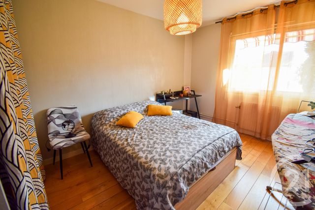 Appartement F4 à vendre - 4 pièces - 105.19 m2 - BELLEVILLE - 69 - RHONE-ALPES - Century 21 Coquillat Immobilier