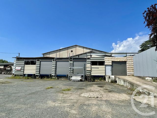 commerce à louer - 1800.0 m2 - LA CHAPELLE DE GUINCHAY - 71 - BOURGOGNE - Century 21 Coquillat Immobilier