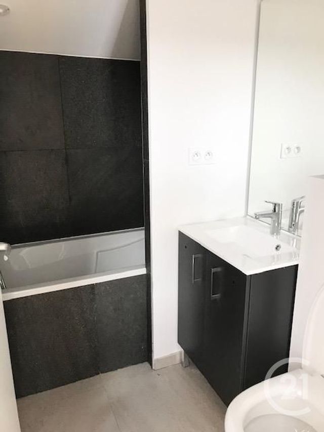 immeuble à vendre - 356.0 m2 - BELLEVILLE - 69 - RHONE-ALPES - Century 21 Coquillat Immobilier