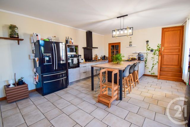 maison à vendre - 5 pièces - 189.61 m2 - ST GEORGES DE RENEINS - 69 - RHONE-ALPES - Century 21 Coquillat Immobilier