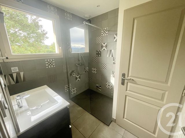 maison à louer - 3 pièces - 84.0 m2 - ST AMOUR BELLEVUE - 71 - BOURGOGNE - Century 21 Coquillat Immobilier