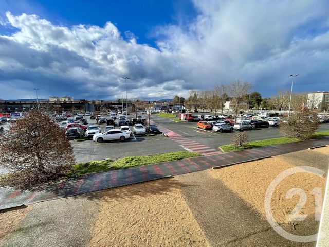 Afficher la photo en grand entreprise à louer - 120.02 m2 - BELLEVILLE - 69 - RHONE-ALPES - Century 21 Coquillat Immobilier