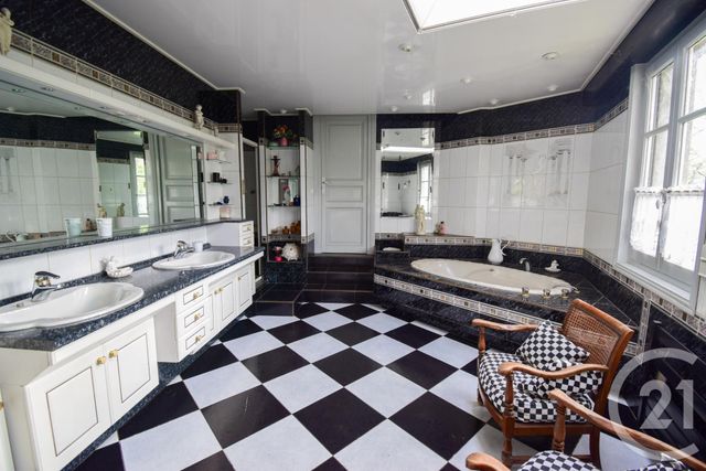 maison à vendre - 7 pièces - 223.9 m2 - LANTIGNIE - 69 - RHONE-ALPES - Century 21 Coquillat Immobilier