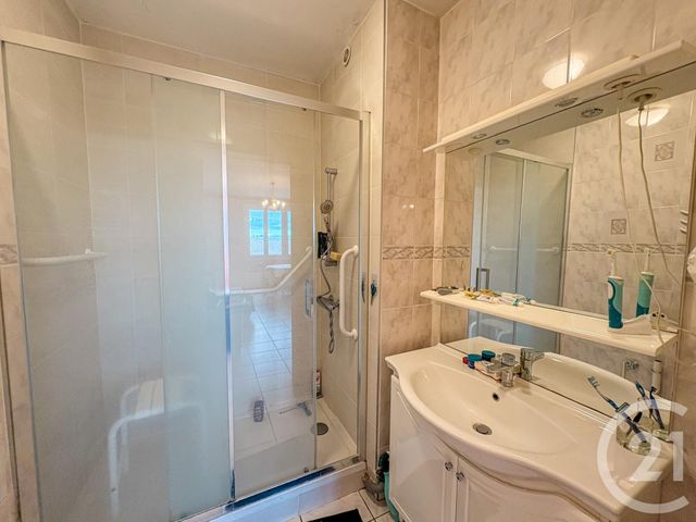 Appartement T3 à vendre - 4 pièces - 56.51 m2 - BELLEVILLE - 69 - RHONE-ALPES - Century 21 Coquillat Immobilier