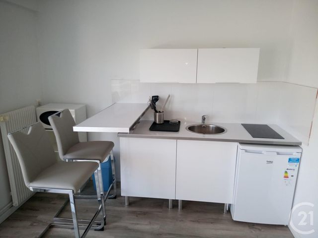 Appartement T1 à louer - 1 pièce - 30.36 m2 - MACON - 71 - BOURGOGNE - Century 21 Coquillat Immobilier