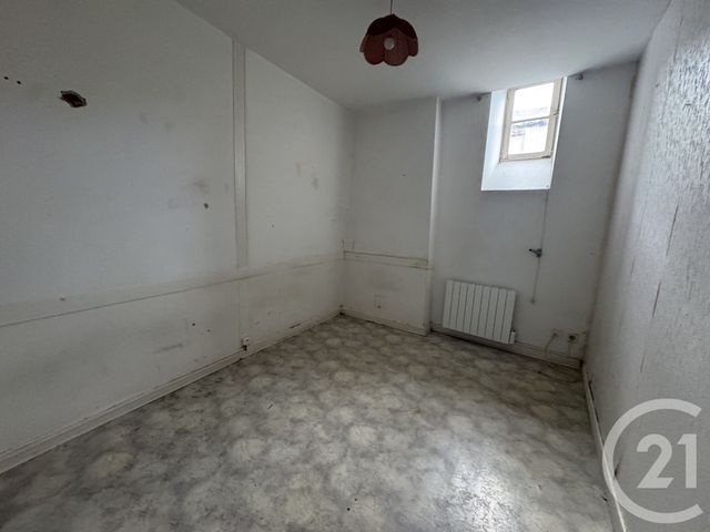 Afficher la photo en grand Appartement F4 à vendre - 4 pièces - 74.87 m2 - BEAUJEU - 69 - RHONE-ALPES - Century 21 Coquillat Immobilier