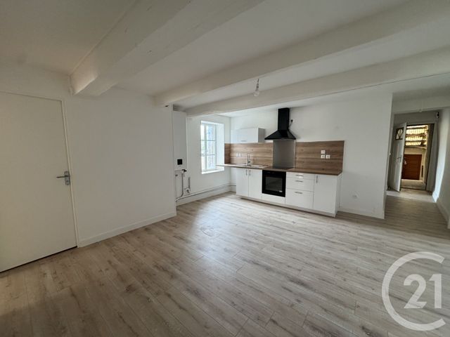 Appartement F4 à vendre - 4 pièces - 75.97 m2 - BEAUJEU - 69 - RHONE-ALPES - Century 21 Coquillat Immobilier