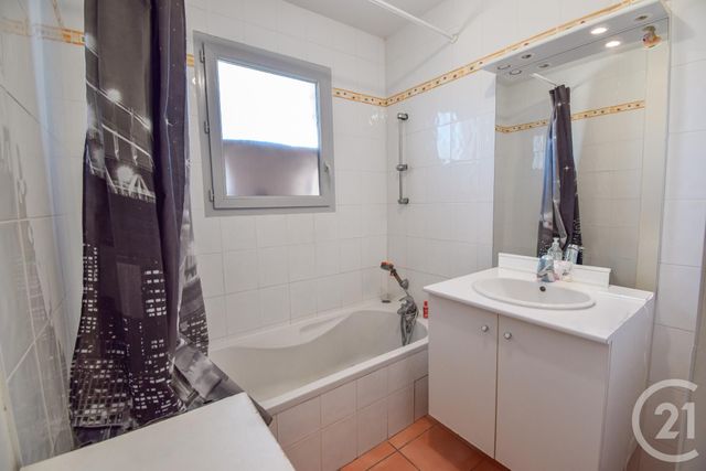maison à vendre - 7 pièces - 131.84 m2 - MOGNENEINS - 01 - RHONE-ALPES - Century 21 Coquillat Immobilier