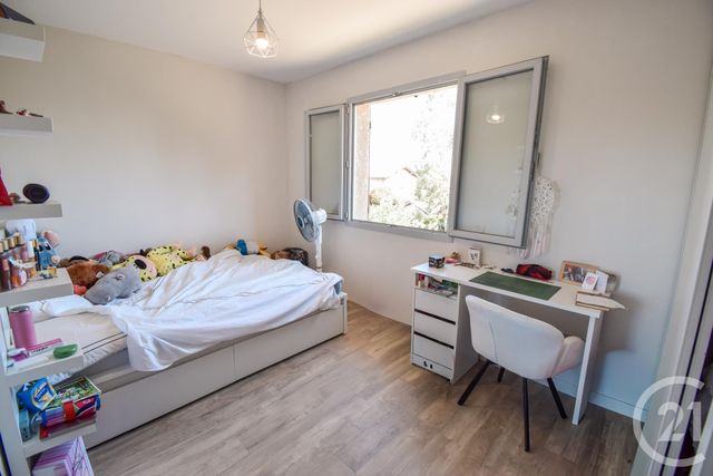 maison à vendre - 7 pièces - 131.84 m2 - MOGNENEINS - 01 - RHONE-ALPES - Century 21 Coquillat Immobilier