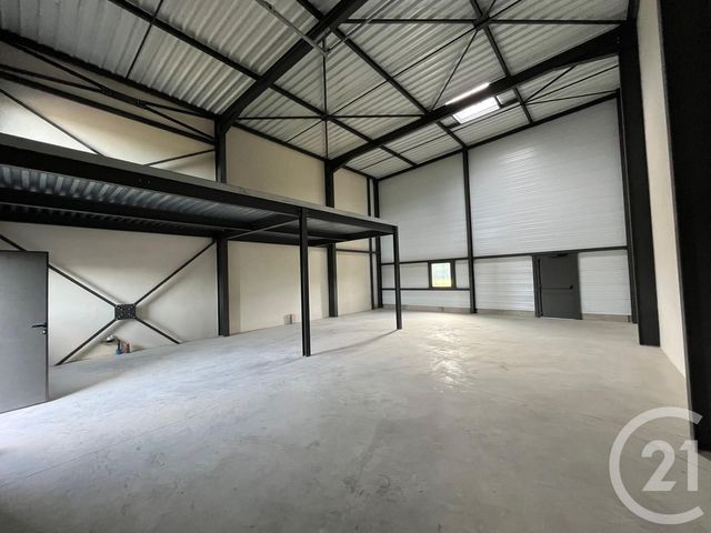 commerce à louer - 122.0 m2 - 69 - RHONE-ALPES - Century 21 Coquillat Immobilier