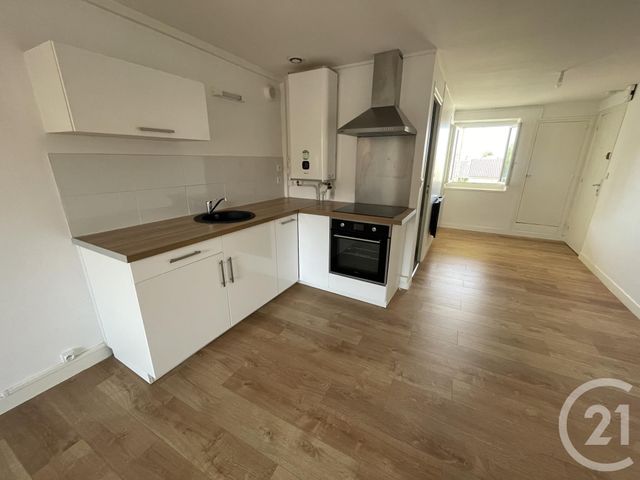 Appartement F1 à louer - 1 pièce - 36.43 m2 - CHARNAY LES MACON - 71 - BOURGOGNE - Century 21 Coquillat Immobilier