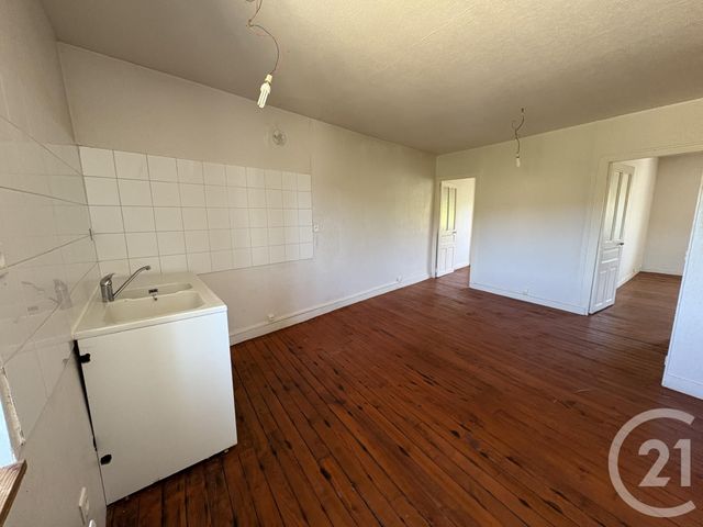 Afficher la photo en grand immeuble à vendre - 236.72 m2 - MONSOLS - 69 - RHONE-ALPES - Century 21 Coquillat Immobilier