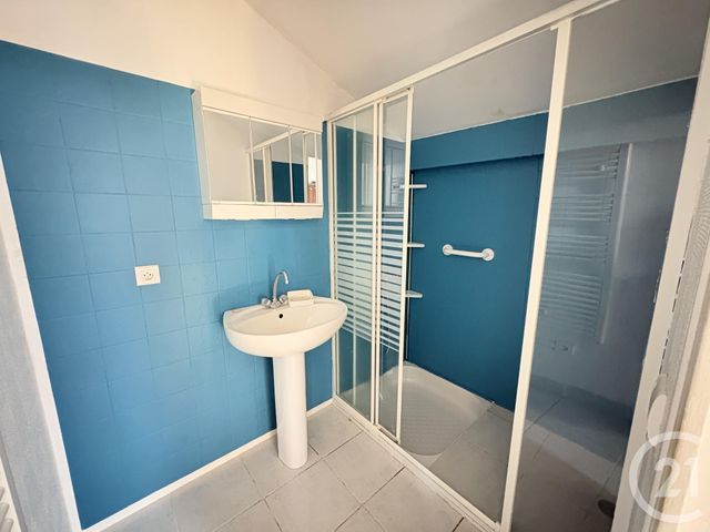 Afficher la photo en grand immeuble à vendre - 236.72 m2 - MONSOLS - 69 - RHONE-ALPES - Century 21 Coquillat Immobilier