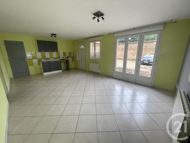 Appartement T3 à louer ST SYMPHORIEN D ANCELLES