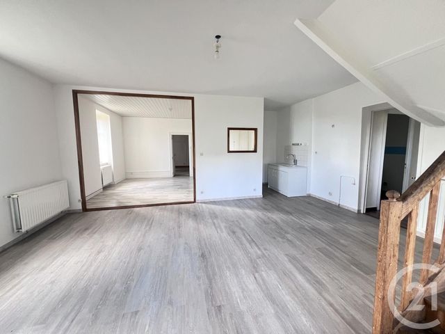 Afficher la photo en grand maison à louer - 4 pièces - 138.0 m2 - JULIENAS - 69 - RHONE-ALPES - Century 21 Coquillat Immobilier