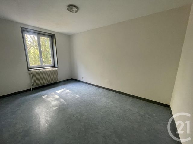 Appartement F3 à louer - 3 pièces - 105.95 m2 - ROMANECHE THORINS - 71 - BOURGOGNE - Century 21 Coquillat Immobilier
