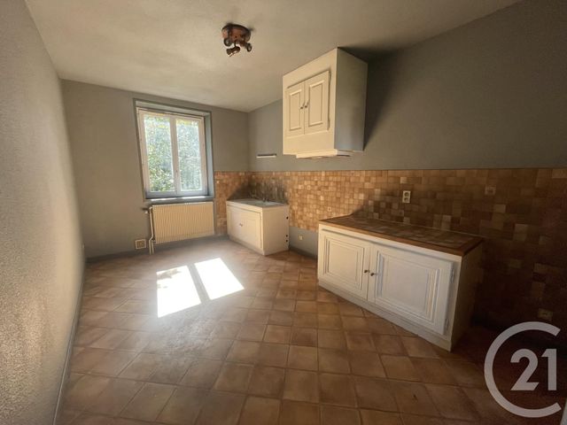 Appartement F3 à louer - 3 pièces - 105.95 m2 - ROMANECHE THORINS - 71 - BOURGOGNE - Century 21 Coquillat Immobilier