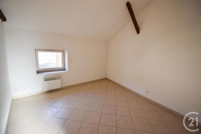 Appartement T2 à louer - 2 pièces - 54.0 m2 - JULLIE - 69 - RHONE-ALPES - Century 21 Coquillat Immobilier