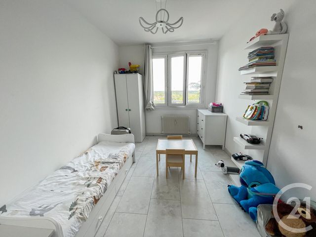 Appartement T3 à vendre - 3 pièces - 56.3 m2 - BELLEVILLE - 69 - RHONE-ALPES - Century 21 Coquillat Immobilier