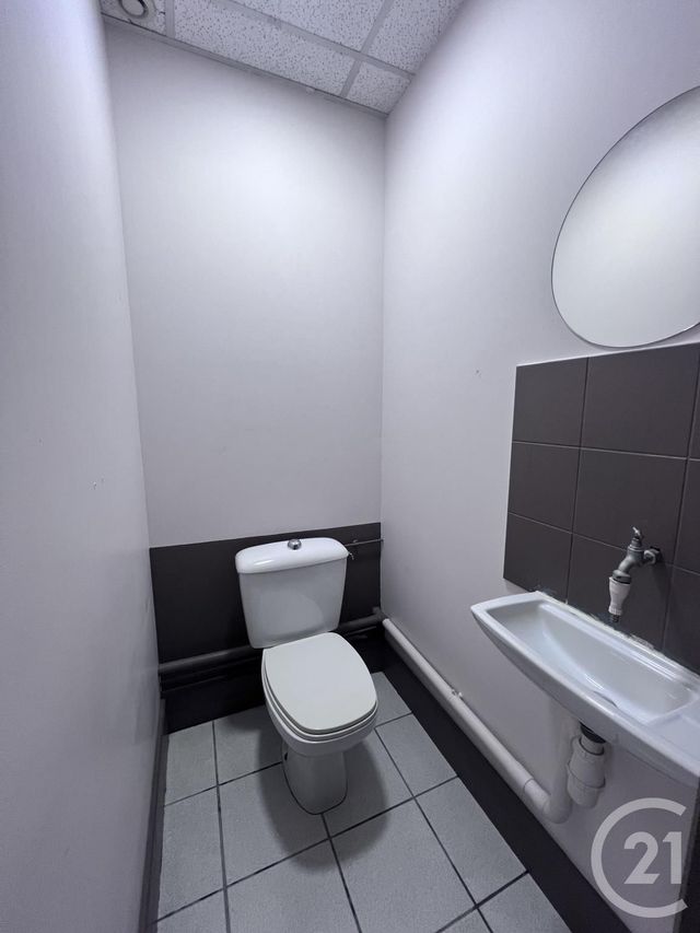 commerce à louer - 92.65 m2 - ARNAS - 69 - RHONE-ALPES - Century 21 Coquillat Immobilier