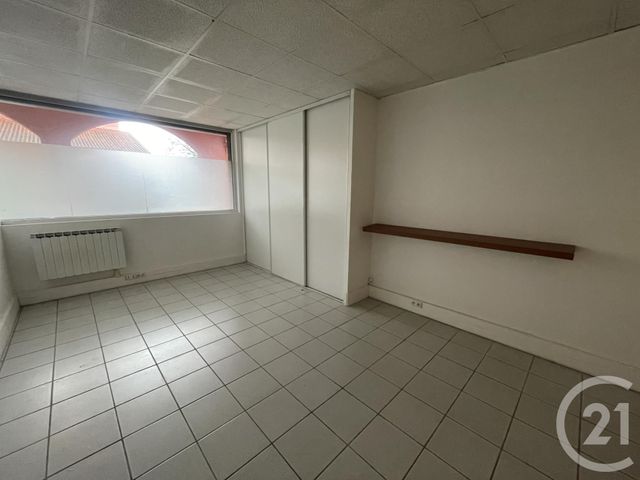 commerce à louer - 92.65 m2 - ARNAS - 69 - RHONE-ALPES - Century 21 Coquillat Immobilier