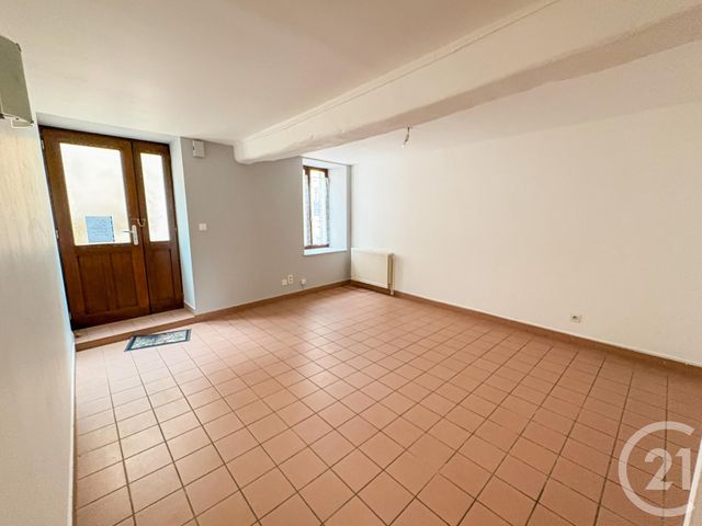 Appartement F2 à louer - 2 pièces - 48.7 m2 - MONTMERLE SUR SAONE - 01 - RHONE-ALPES - Century 21 Coquillat Immobilier