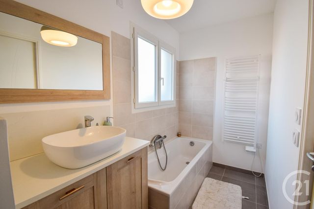 maison à vendre - 5 pièces - 105.71 m2 - CHANEINS - 01 - RHONE-ALPES - Century 21 Coquillat Immobilier