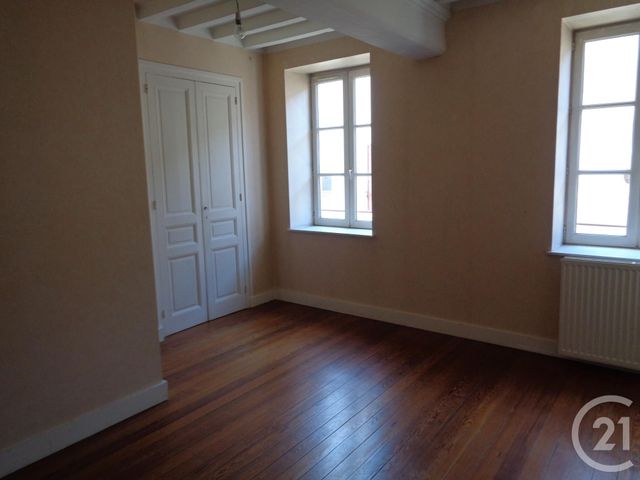 Appartement T3 à louer - 3 pièces - 76.34 m2 - MONTMERLE SUR SAONE - 01 - RHONE-ALPES - Century 21 Coquillat Immobilier