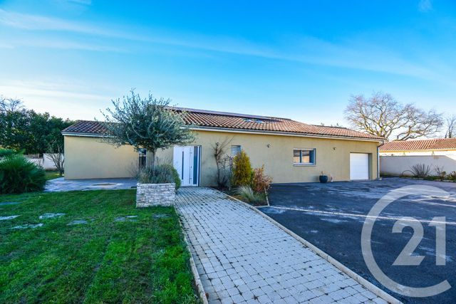 maison à vendre - 5 pièces - 139.25 m2 - LA CHAPELLE DE GUINCHAY - 71 - BOURGOGNE - Century 21 Coquillat Immobilier