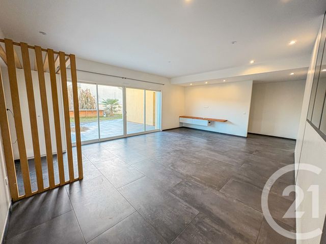 maison à vendre - 5 pièces - 139.25 m2 - LA CHAPELLE DE GUINCHAY - 71 - BOURGOGNE - Century 21 Coquillat Immobilier