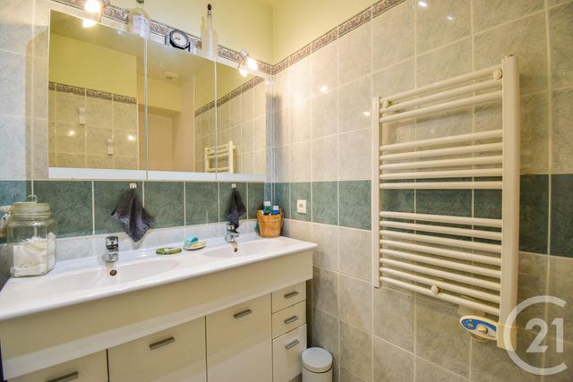 maison à vendre - 4 pièces - 117.13 m2 - ST GEORGES DE RENEINS - 69 - RHONE-ALPES - Century 21 Coquillat Immobilier