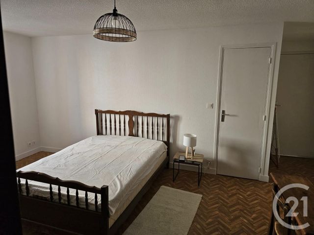 Appartement F2 à louer - 2 pièces - 50.72 m2 - MONTMERLE SUR SAONE - 01 - RHONE-ALPES - Century 21 Coquillat Immobilier