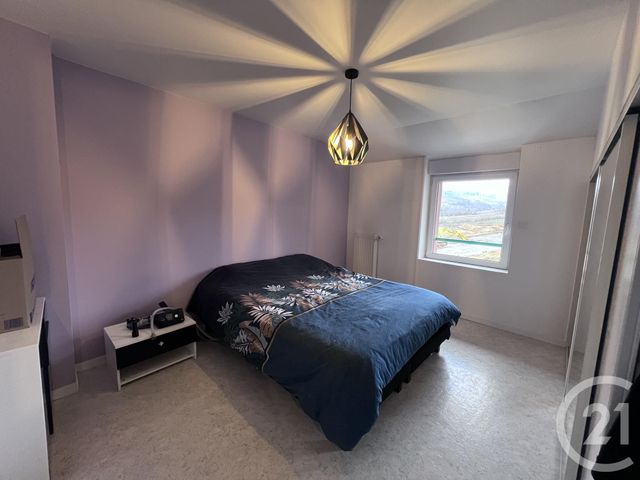 maison à louer - 5 pièces - 108.0 m2 - JULIENAS - 69 - RHONE-ALPES - Century 21 Coquillat Immobilier