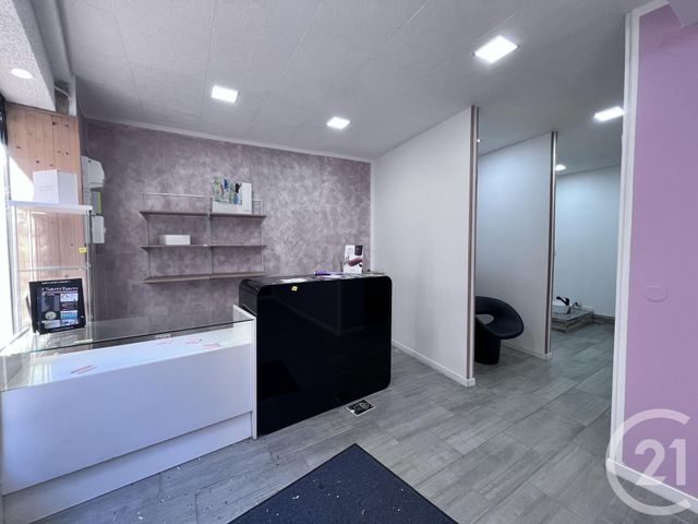 commerce à louer - 57.0 m2 - FLEURIE - 69 - RHONE-ALPES - Century 21 Coquillat Immobilier