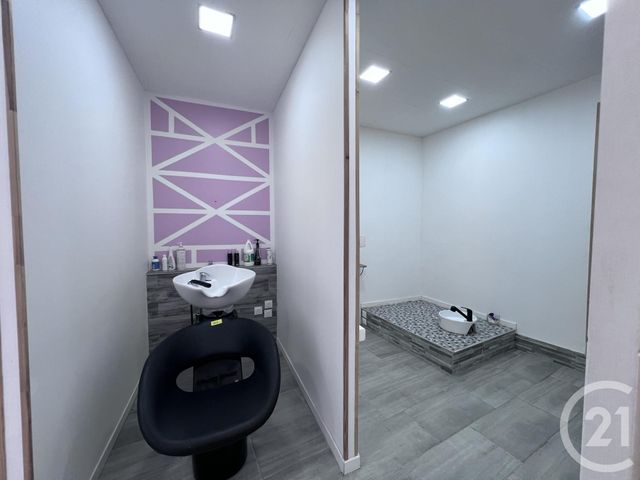 commerce à louer - 57.0 m2 - FLEURIE - 69 - RHONE-ALPES - Century 21 Coquillat Immobilier