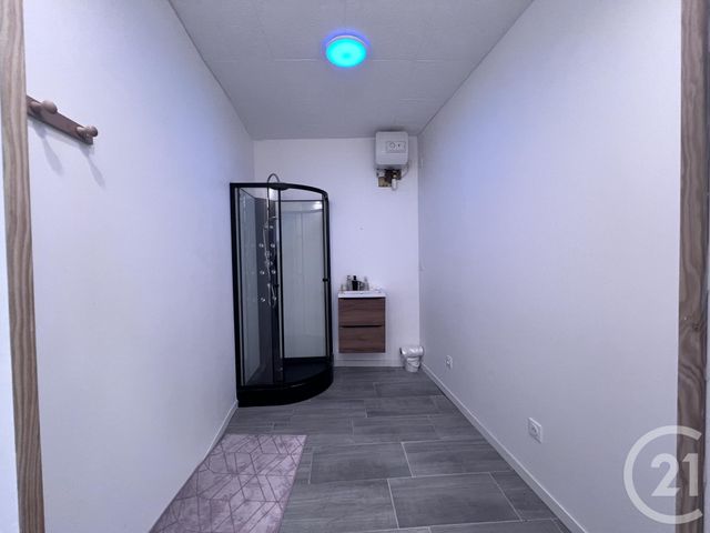 commerce à louer - 57.0 m2 - FLEURIE - 69 - RHONE-ALPES - Century 21 Coquillat Immobilier