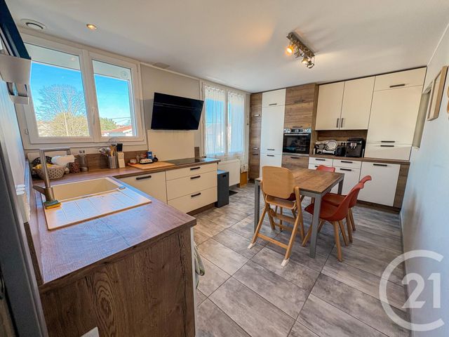 maison à vendre - 5 pièces - 122.48 m2 - BELLEVILLE EN BEAUJOLAIS - 69 - RHONE-ALPES - Century 21 Coquillat Immobilier