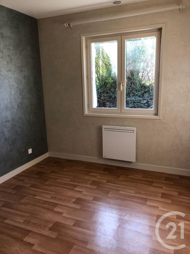 maison à louer - 4 pièces - 92.07 m2 - ST LAGER - 69 - RHONE-ALPES - Century 21 Coquillat Immobilier