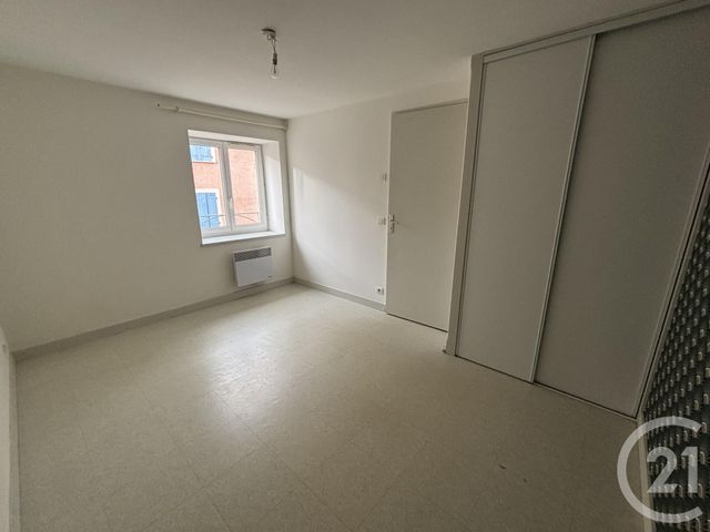 Appartement F2 à louer - 2 pièces - 53.37 m2 - LANTIGNIE - 69 - RHONE-ALPES - Century 21 Coquillat Immobilier