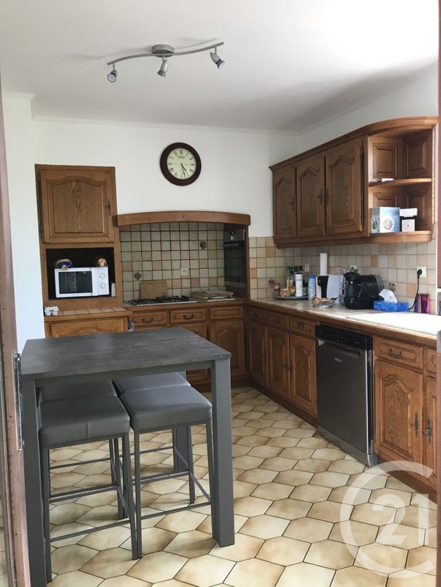 maison à louer - 5 pièces - 130.0 m2 - JULIENAS - 69 - RHONE-ALPES - Century 21 Coquillat Immobilier