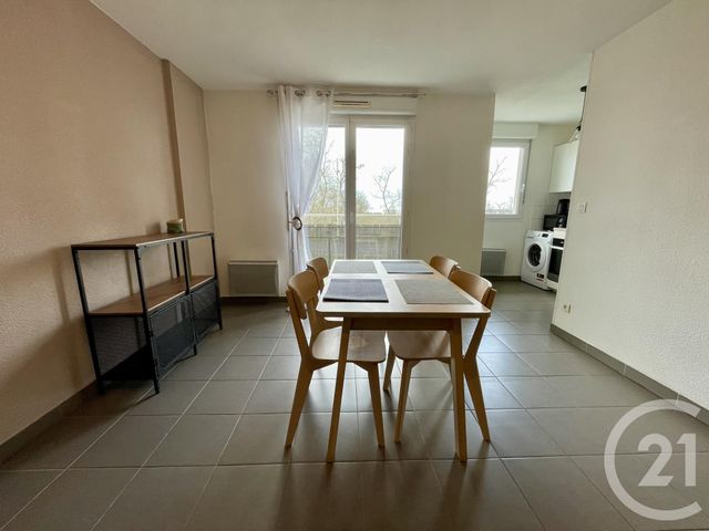 Appartement F2 à louer - 2 pièces - 50.0 m2 - BELLEVILLE - 69 - RHONE-ALPES - Century 21 Coquillat Immobilier