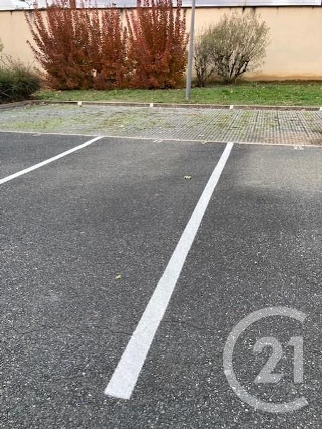 Appartement F3 à louer - 3 pièces - 62.54 m2 - BELLEVILLE - 69 - RHONE-ALPES - Century 21 Coquillat Immobilier